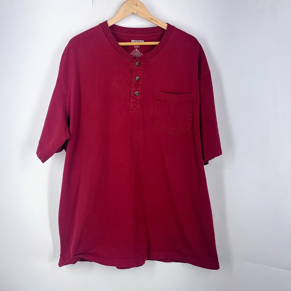 Duluth Trading Co Mens XL Red Longtail T Relaxed Fit Short Sleeve Henley 67009